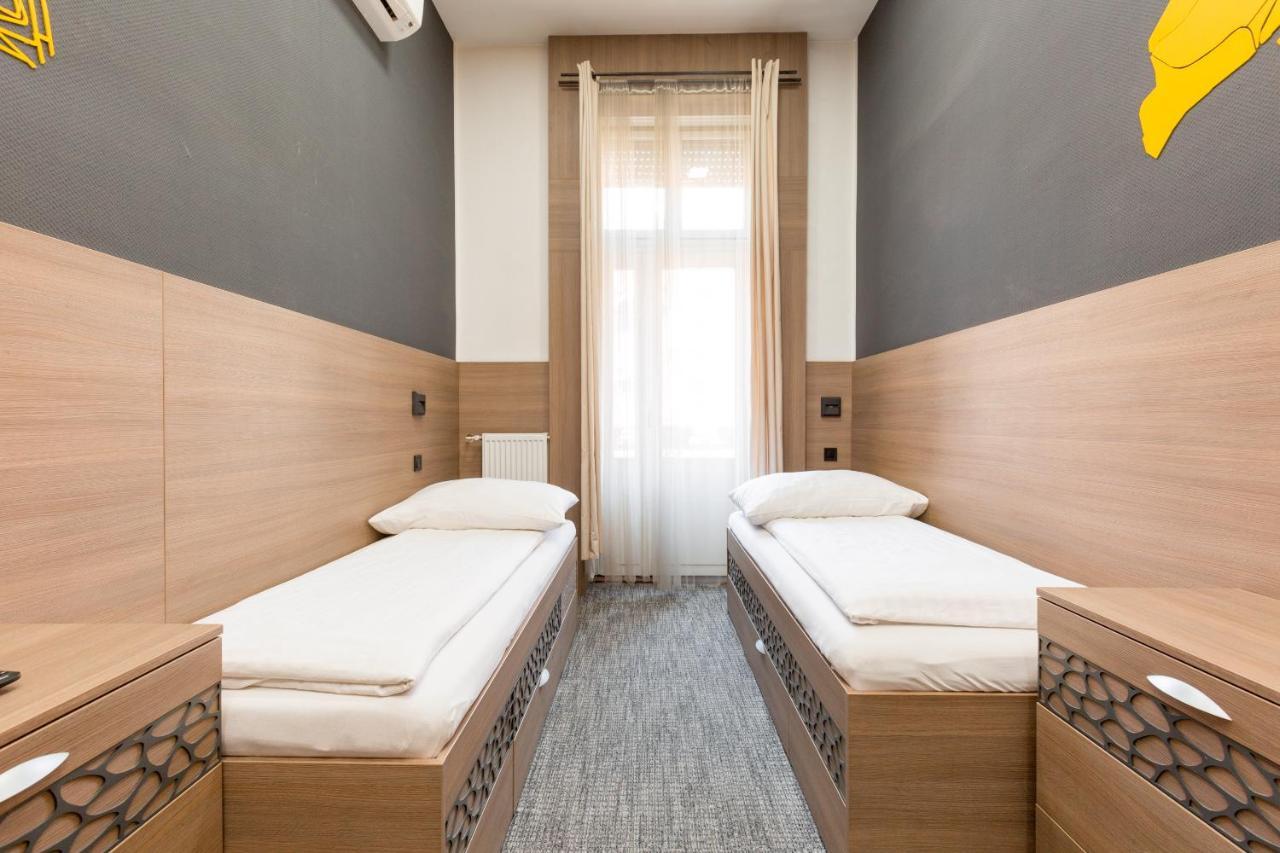 E14 Design Hostel Βουδαπέστη Εξωτερικό φωτογραφία