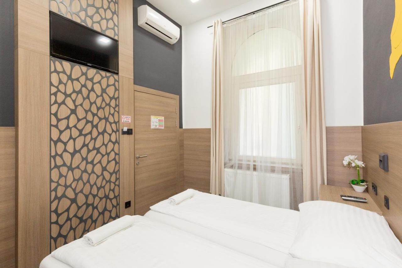 E14 Design Hostel Βουδαπέστη Εξωτερικό φωτογραφία
